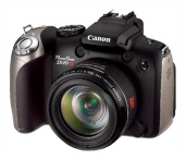 Un sensor de 12,1 megapíxeles captura los detalles que necesitas para realizar increíbles impresiones a gran escala, o recortar las imágenes de manera creativa hasta alcanzar la perfección. Una pantal...